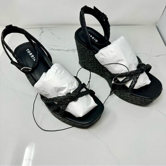 Torrid Strappy Raffia Platform Wedge- Size 12WW - Picture 4 of 15